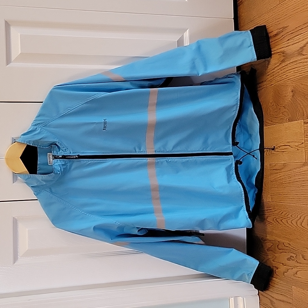 Running Room Large Coat